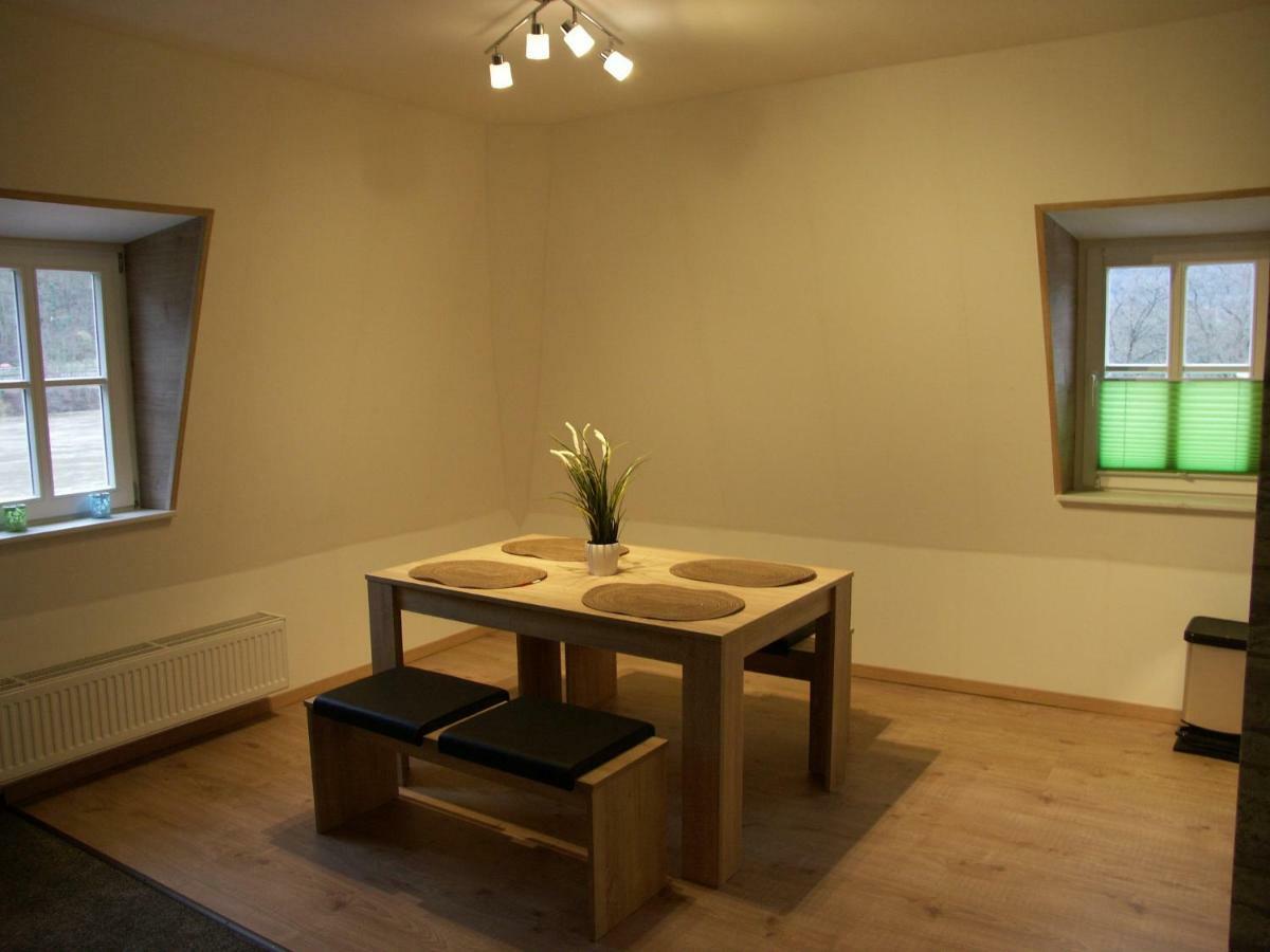 Ferienwohnung Roeschen Bernkastel-Kues Ngoại thất bức ảnh