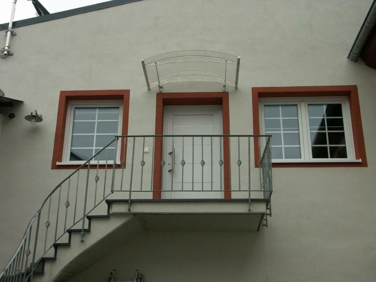 Ferienwohnung Roeschen Bernkastel-Kues Ngoại thất bức ảnh