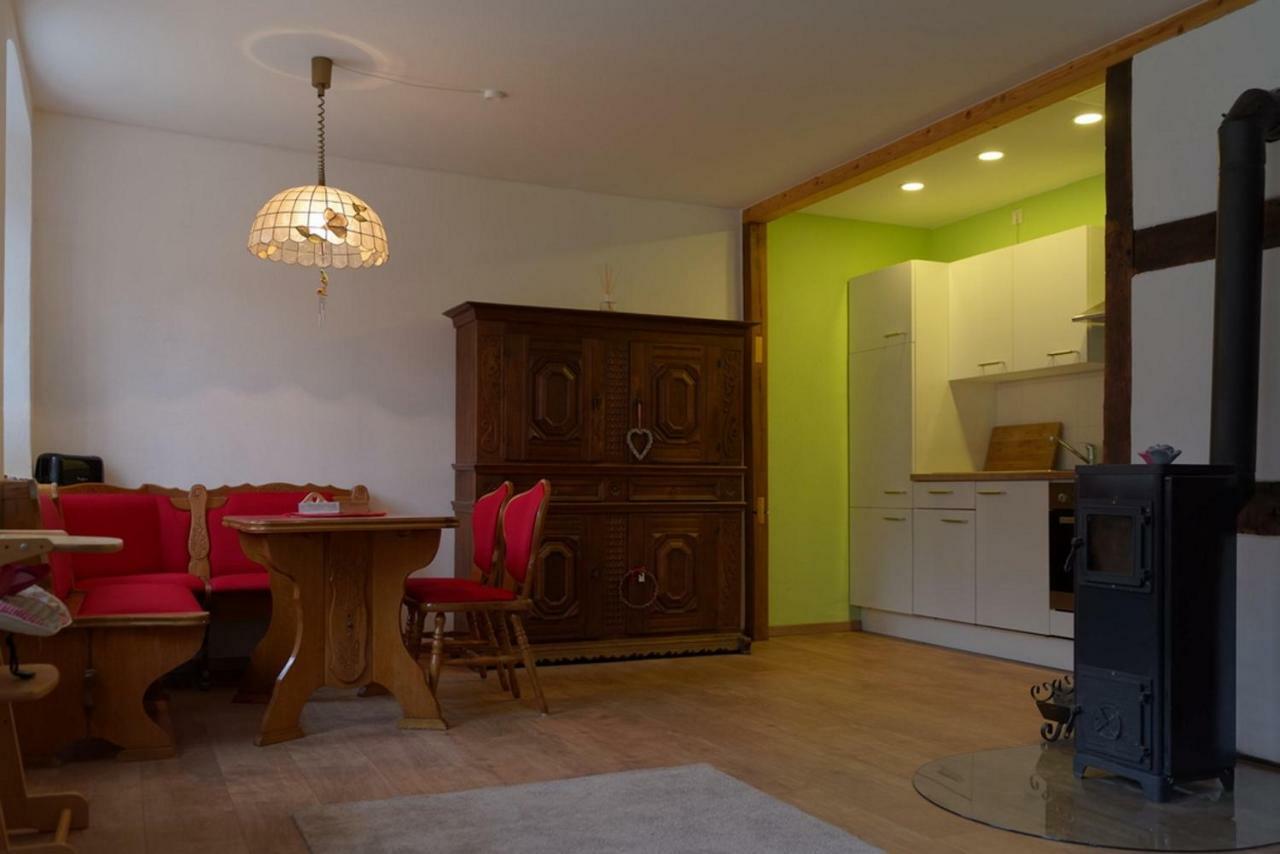 Ferienwohnung Roeschen Bernkastel-Kues Ngoại thất bức ảnh